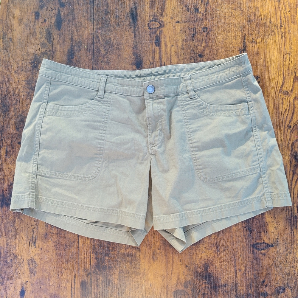 TNF Women's Casual Shorts